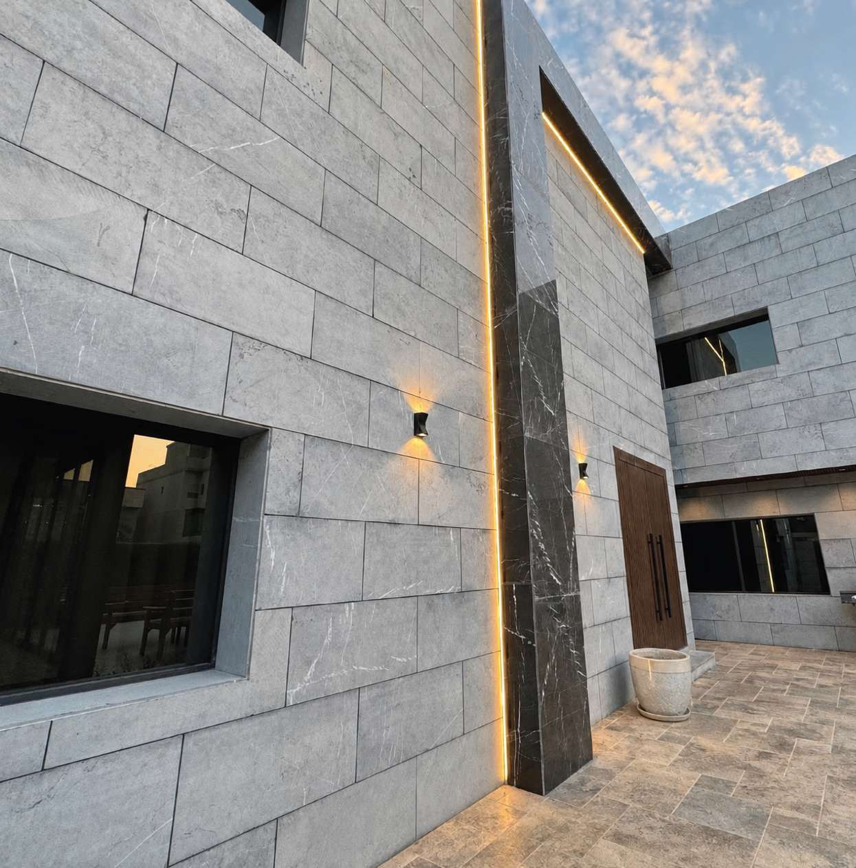 تطوير فناء سكني - منظور 3